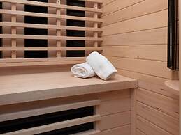 Apartment in Renesse With Infrared Sauna