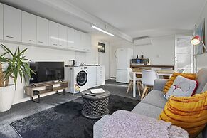 Mission Bay Secret Garden Hideaway -WIFI