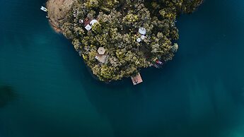 Celeste Glamping Guatape