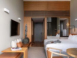 Wonil Hotel Perth - Handwritten Collection