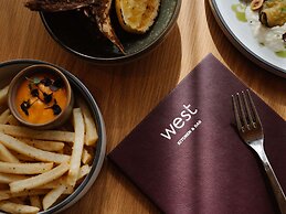 Wonil Hotel Perth - Handwritten Collection