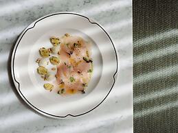 Wonil Hotel Perth - Handwritten Collection