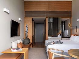 Wonil Hotel Perth - Handwritten Collection