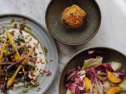 Wonil Hotel Perth - Handwritten Collection