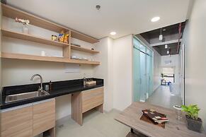 The Grid Managed by HII