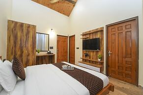 La Belle Vue by Dumnu Homes