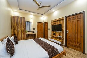 La Belle Vue by Dumnu Homes