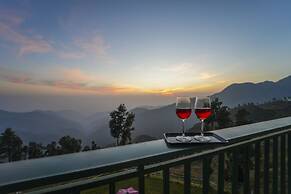 La Belle Vue by Dumnu Homes