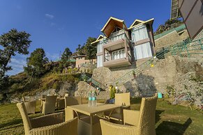 La Belle Vue by Dumnu Homes