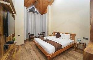 La Belle Vue by Dumnu Homes