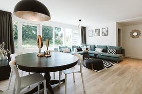 Modern Holiday Home With Spacious Garden and Terrace Suitable for 5 Pe