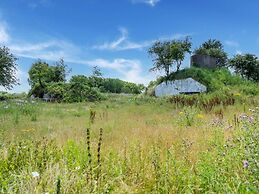 Idyllic Holiday Home in Ooltgensplaat on the Water