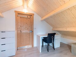 Cozy Vacation Home Near the sea