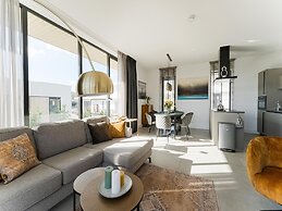 Villa in Zeewolde With Private Jetty