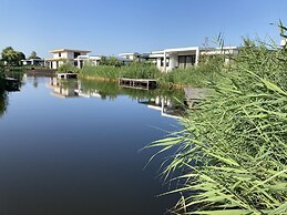 Family Villa With Garden and Jetty