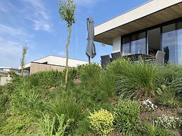 Family Villa With Garden and Jetty