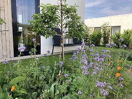 Family Villa With Garden and Jetty