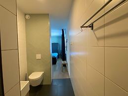 Majestic Villa in Zeewolde With Garden