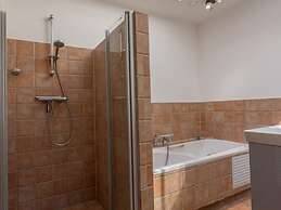 Bungalow Close to Seaside Resort De Koog