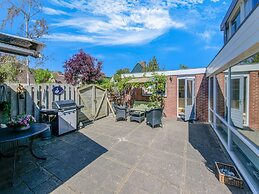 Stylish Family Home With Garden