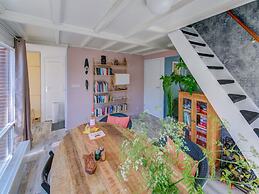 Stylish Family Home With Garden