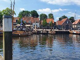 Waterfront Villa, Forest & Golf Club