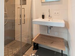 Waterfront Villa, Forest & Golf Club