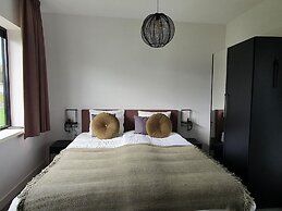 Waterfront Villa, Forest & Golf Club