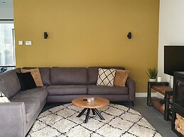 Waterfront Villa, Forest & Golf Club