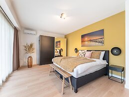 Waterfront Villa, Forest & Golf Club