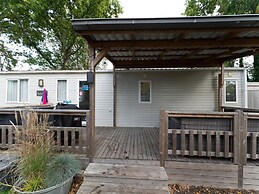 Chalet in Renesse Near Sandy Beaches