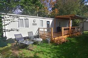 Chalet With Parking Access