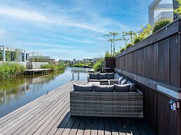 Holiday Home in Harderwijk With Private Jacuzzi