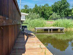 Holiday Home in Harderwijk With Private Jacuzzi