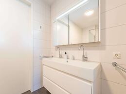 Holiday Home in Harderwijk With Private Jacuzzi