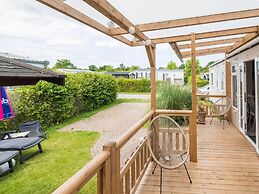 Luxury Chalet With Garden in Quiet Location in Renesse