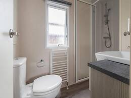 Luxury Chalet With Garden in Quiet Location in Renesse