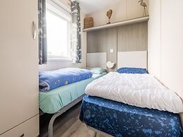 Luxury Chalet With Garden in Quiet Location in Renesse