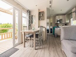 Luxury Chalet With Garden in Quiet Location in Renesse