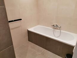 Swanky Villa in Zeewolde With Garden