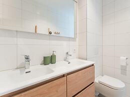 Luxury Water Villa in Harderwold With Jetty