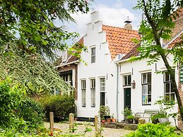 Cosy Holiday Home in Veere Near Lake