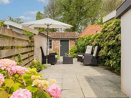 Cosy Holiday Home in Veere Near Lake