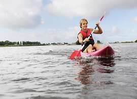 Villa w/ Hot Tub & Jetty