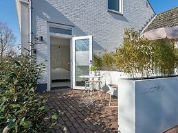 Holiday Home in Oostkapelle Near the Beach