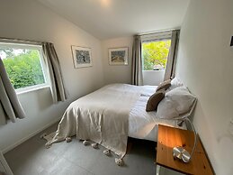 Majestic Holiday Home in Kamperland With Garden