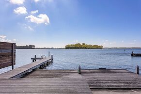 Majestic Holiday Home in Kamperland With Garden