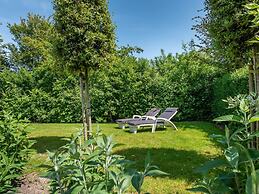 Majestic Holiday Home in Kamperland With Garden