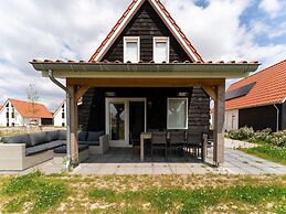 Beautiful Holiday Home in Scherpenisse Near Beach