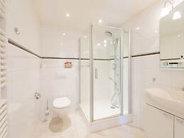 Detached Bungalow in Kamperland Near sea